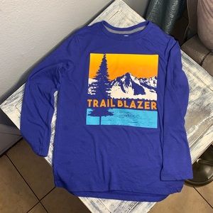 🔴Old Navy long sleeve shirt for boys